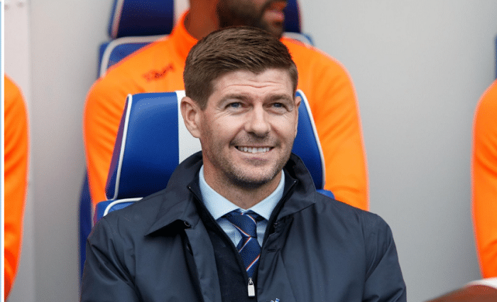 欧洲联赛仅剩一支不败球队！25场22胜，他是渣叔天然的接班人！