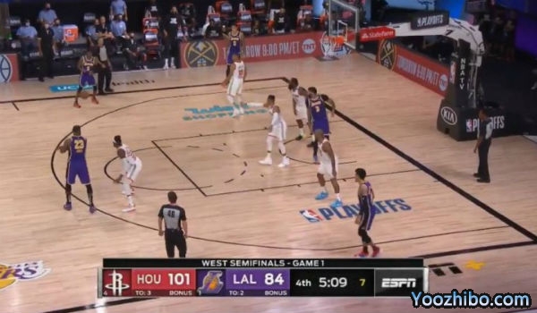 历史最差投篮球员？隆多似曾相识又被放空五米！