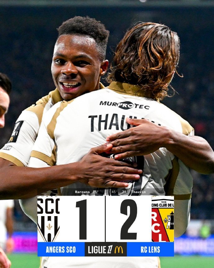 法甲第14轮：昂热1-2朗斯，托万双拳出击，吉比林难救主